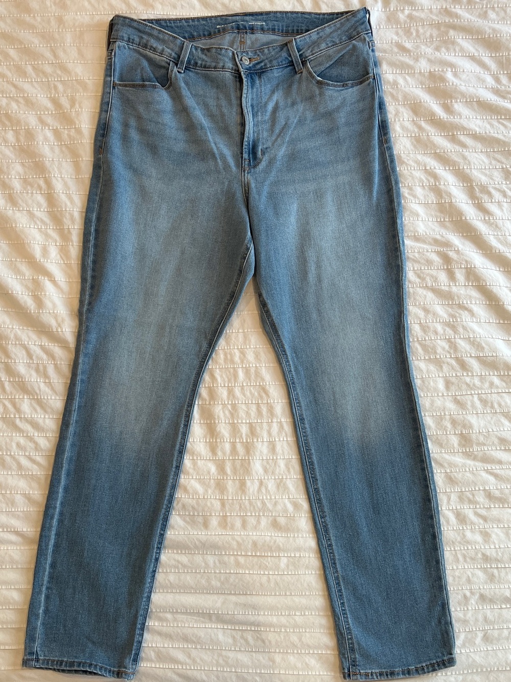 Old Navy Women's Light Wash Skinny Jeans